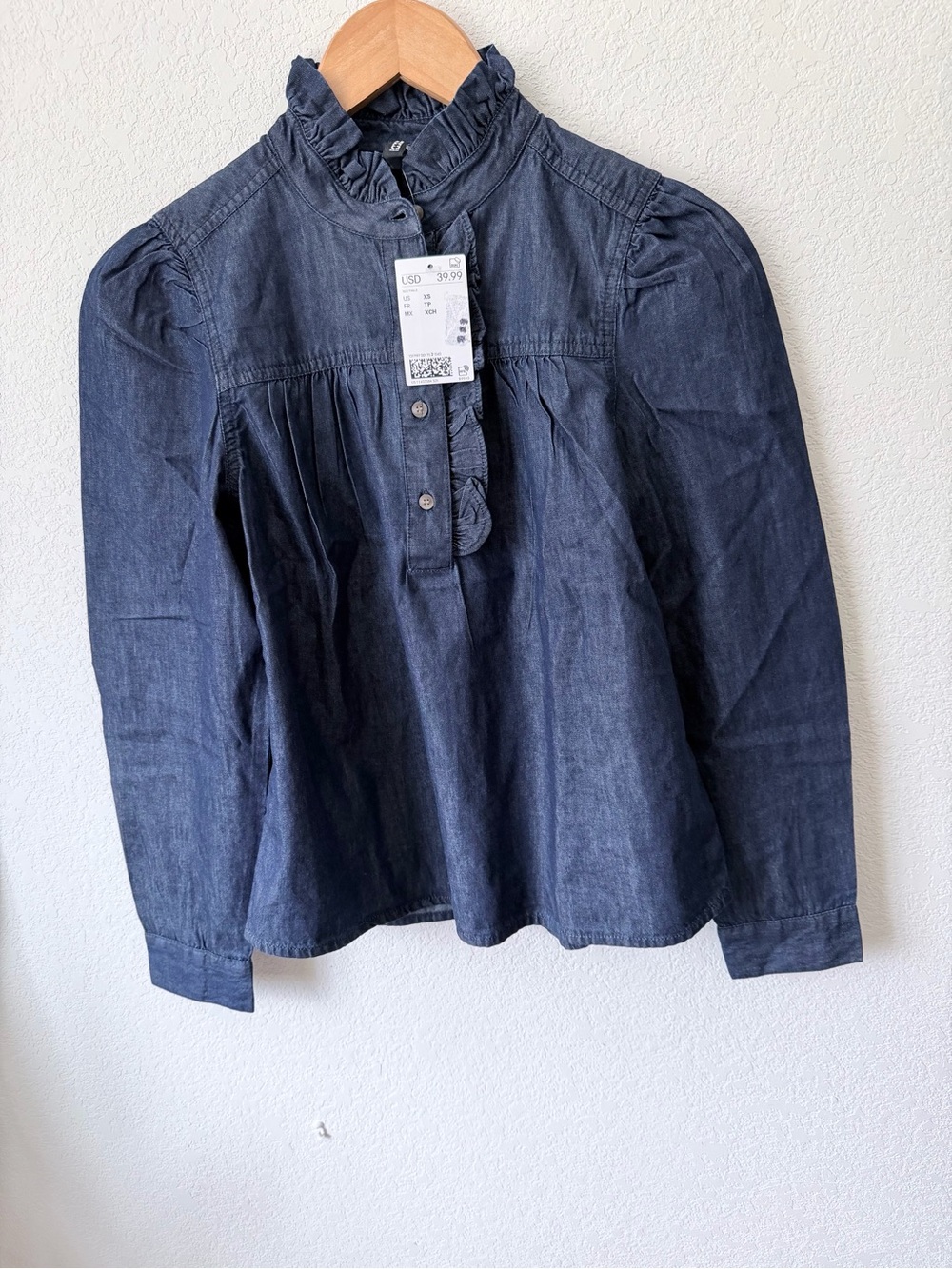 H&M Ruffle Collar Denim Blouse Size XS - Picture 6 of 10
